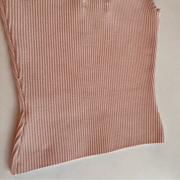 SOLD - Aritzia Babaton Light Pink Sculpt Knit Long Tank Size XXS - Picture 4 of 10